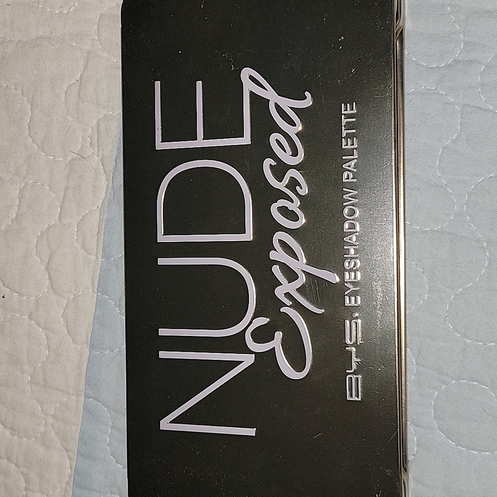 BYS Eyeshadow Palette